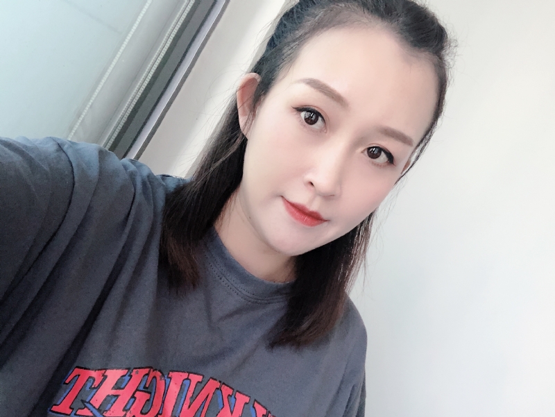 Amy的第一张照片--香港父母相亲团