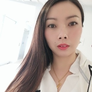 粉色蝴蝶結的第一张照片--香港父母相亲团