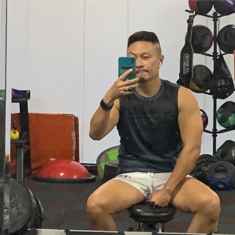 Andy的第二张照片--香港父母相亲团