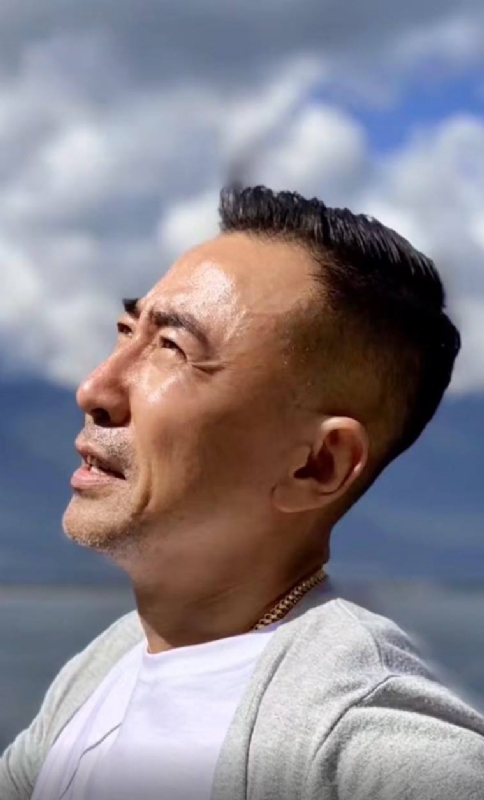 张凯的第一张照片--香港父母相亲团
