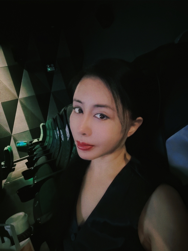 Moon的第一张照片--香港父母相亲团
