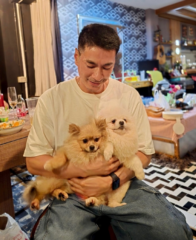 李天旭的第二张照片--香港父母相亲团