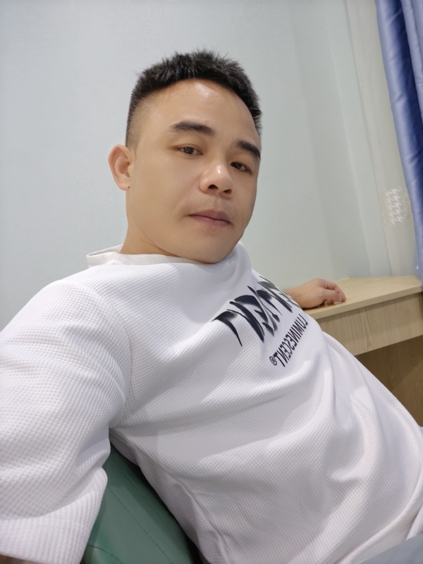 下一站的我的第二张照片--香港父母相亲团